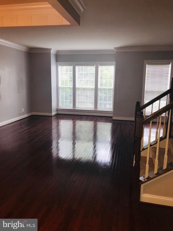 Building Photo - 14656 Crossfield Way