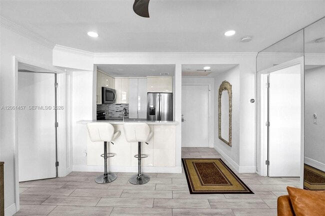 Building Photo - 1460 Ocean Dr