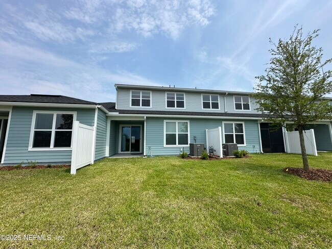 Building Photo - 609 Cherry Elm Dr
