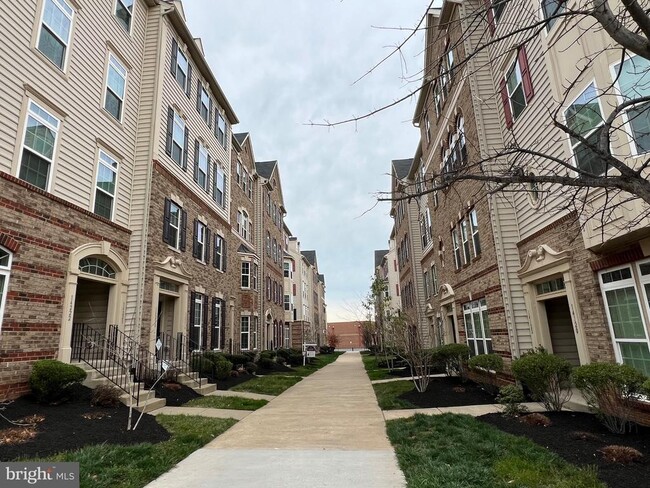 Building Photo - 14208 Haro Trail