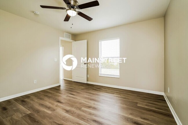 Building Photo - 3 Bedroom Pet-Friendly Home in Lehigh Acres, FL with Main Street Renewal