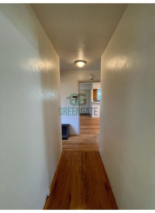 Building Photo - 3 BEDROOM 1 BATH HOME IN MODESTO!!