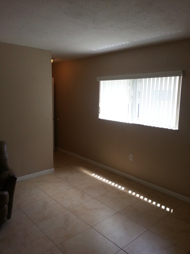 Building Photo - 14377 SW 97th Terrace