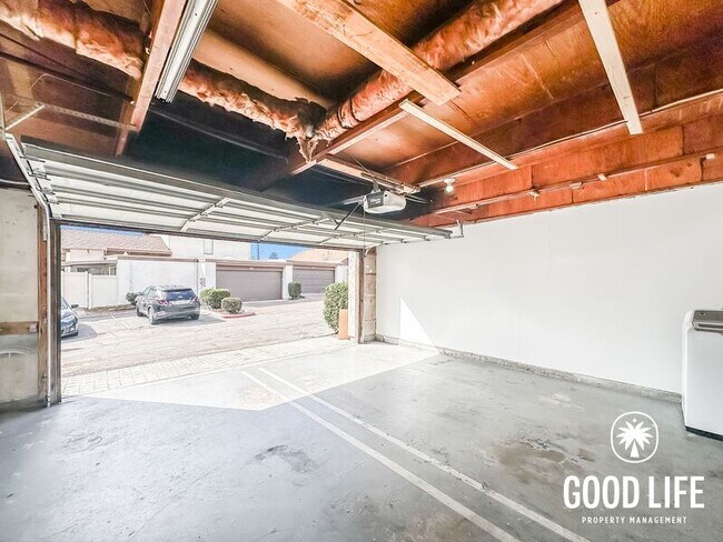 Building Photo - 6813 Parkside Ave