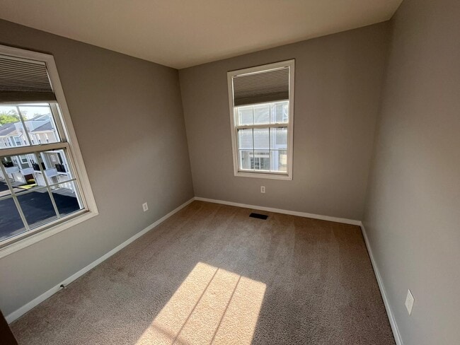 Building Photo - 2529 Perch Ln