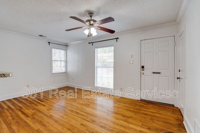 Building Photo - 1401 Linden Ave