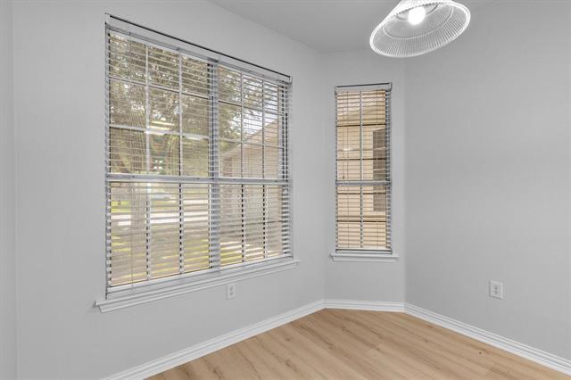 Building Photo - 205 Bexar Dr