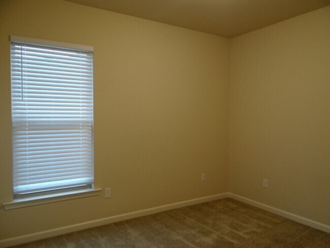 Building Photo - Beautiful Home for Lease in Denham Springs