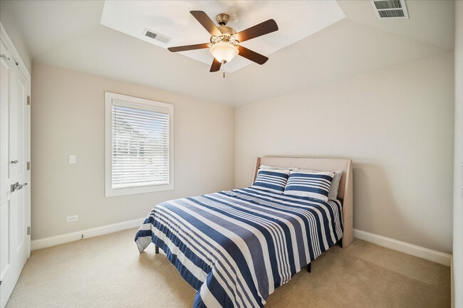 Building Photo - 420 Evanston Ave