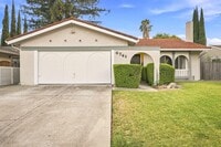 Building Photo - 6741 Altiplano Way