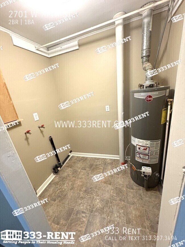 Building Photo - 2701 W 77th St