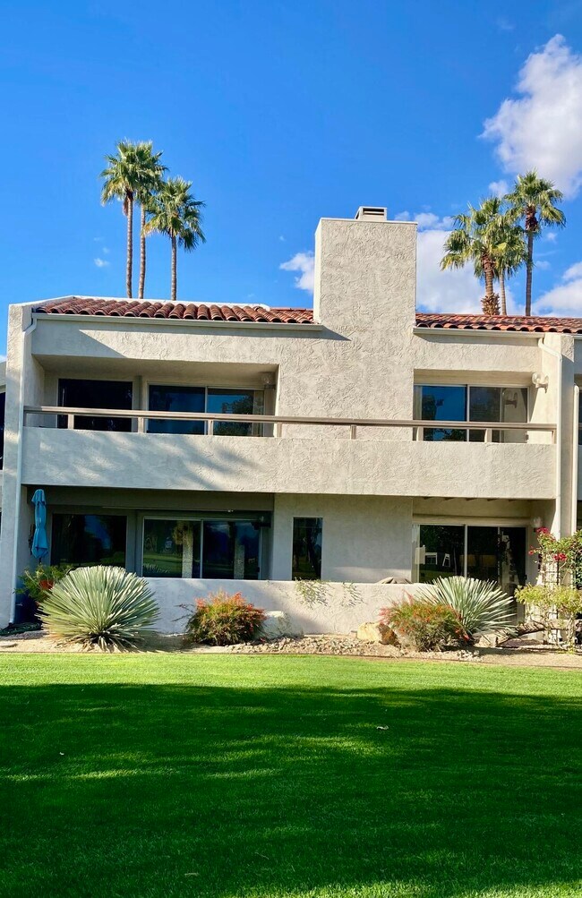 Building Photo - 35050 Mission Hills Dr