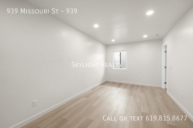Building Photo - 939 Missouri St