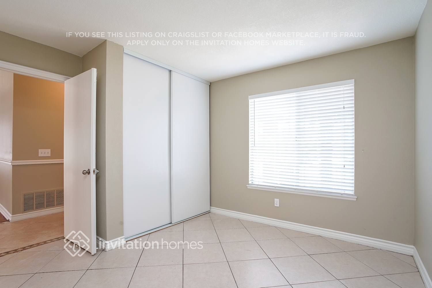 Building Photo - 18112 Raymond Ct