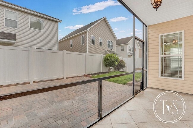 Building Photo - 175 Summer Hill Ct