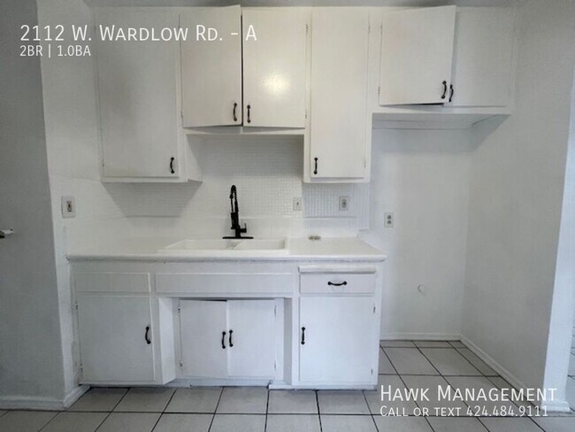Building Photo - 2112 W Wardlow Rd