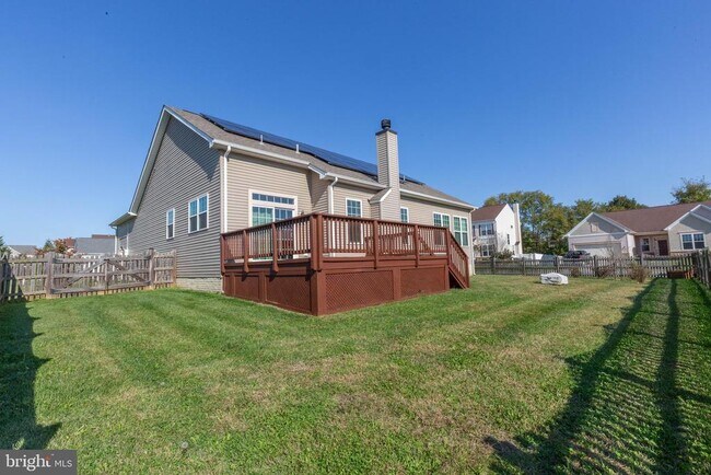 Building Photo - 15 Flag Ct