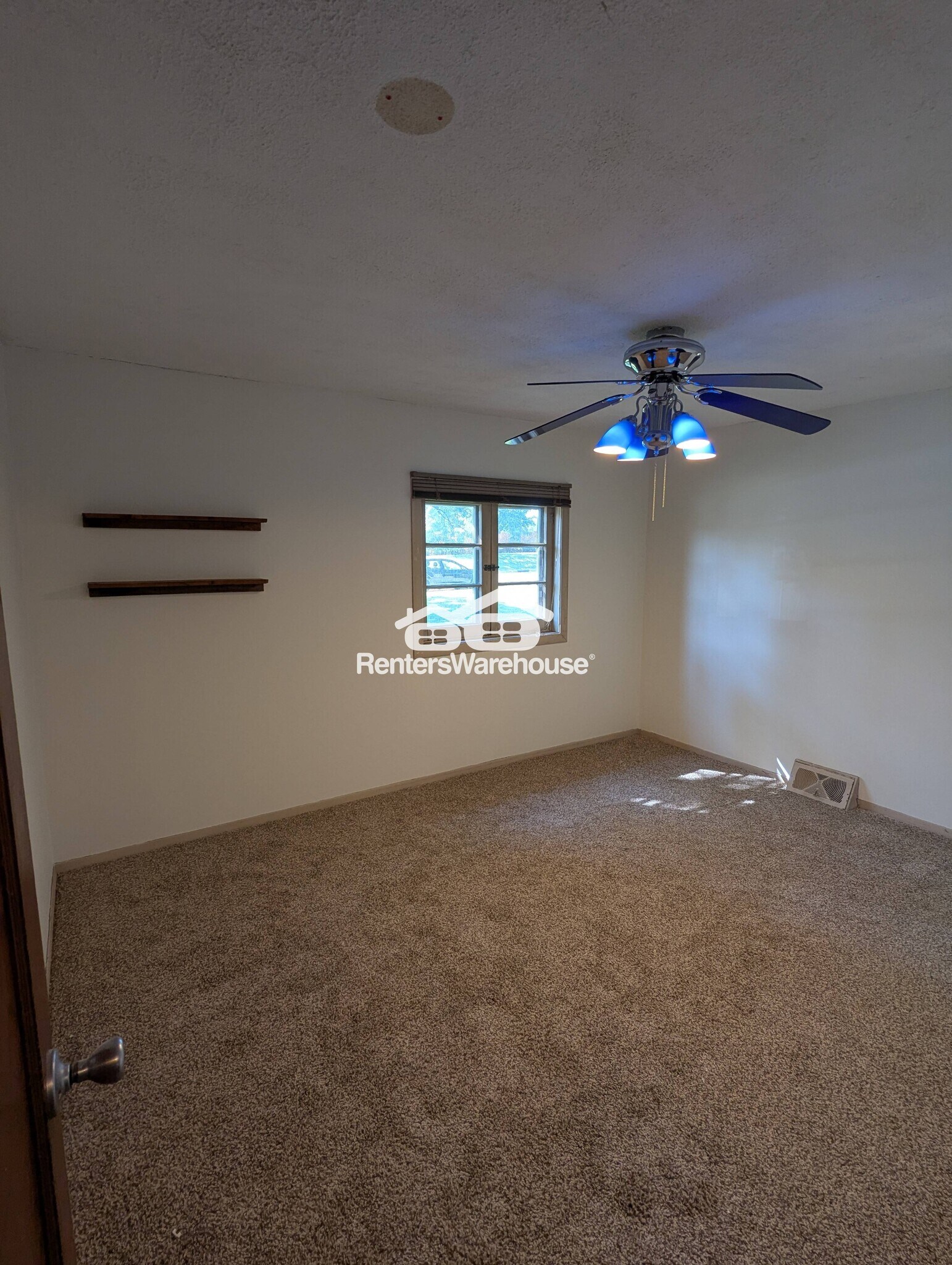 Building Photo - 9123 Pillsbury Ave S