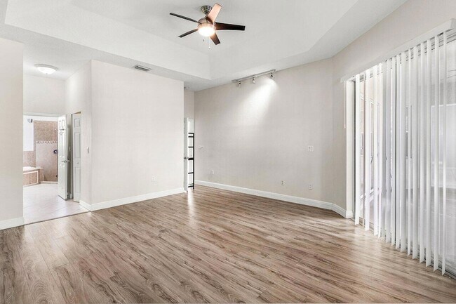 Building Photo - 12208 75th Ln N