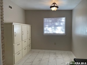 Building Photo - 126 Clubhill