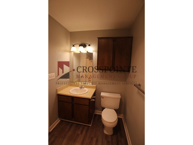 Building Photo - 2 Bed 2 Bath Apartment in Central Tyler!