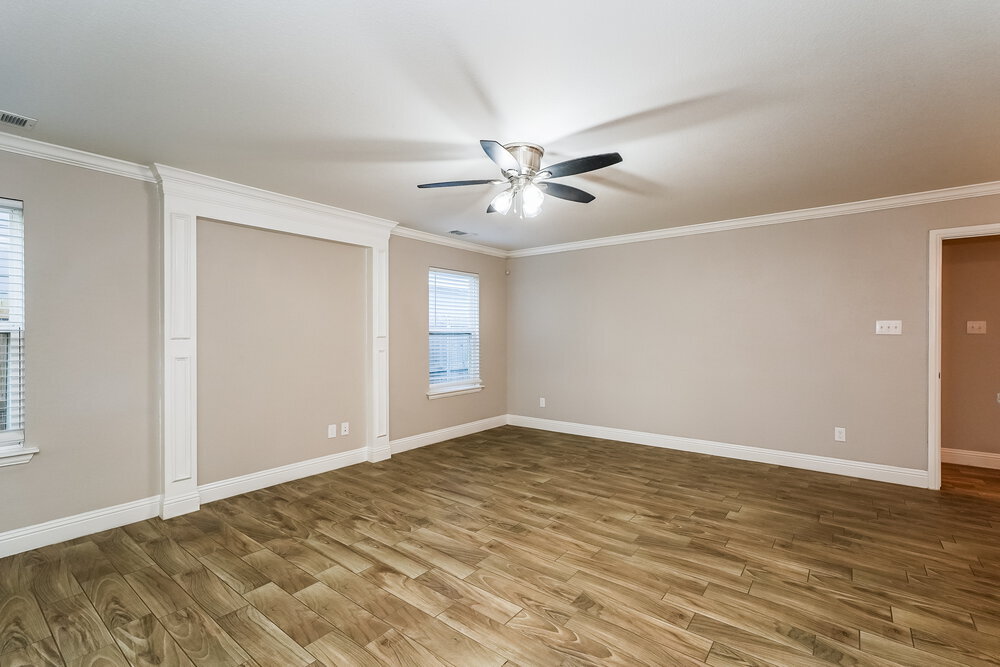 Building Photo - 10540 Wild Oak Dr