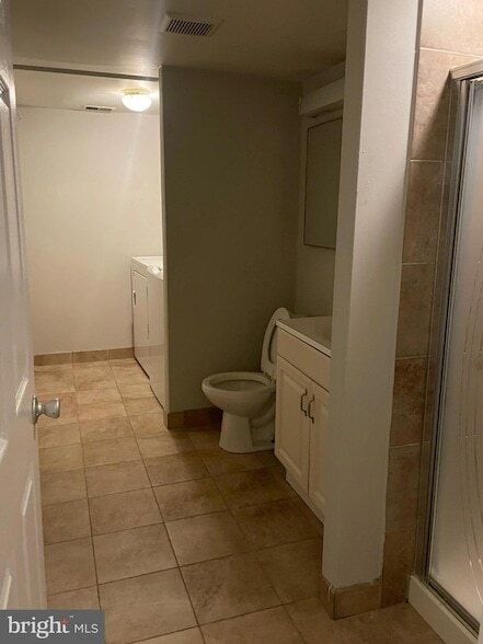 Building Photo - 202 Stony Way