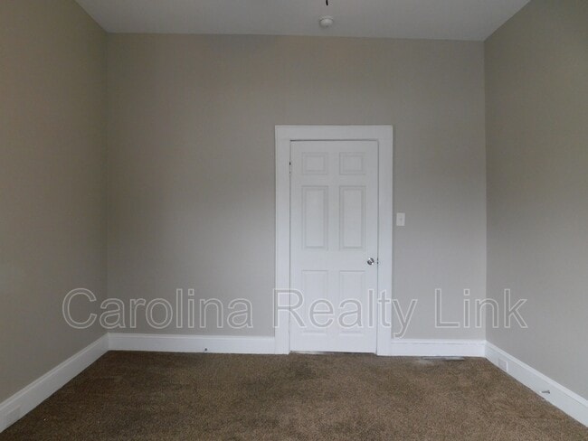 Building Photo - 85 Crowell Dr NW