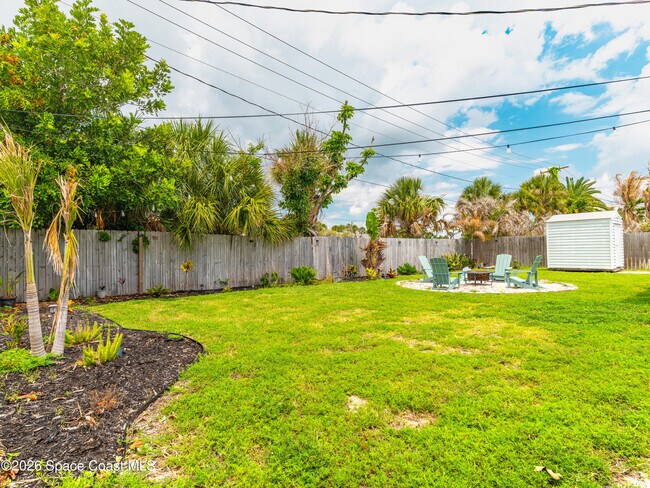 Building Photo - 135 Melaleuca Dr