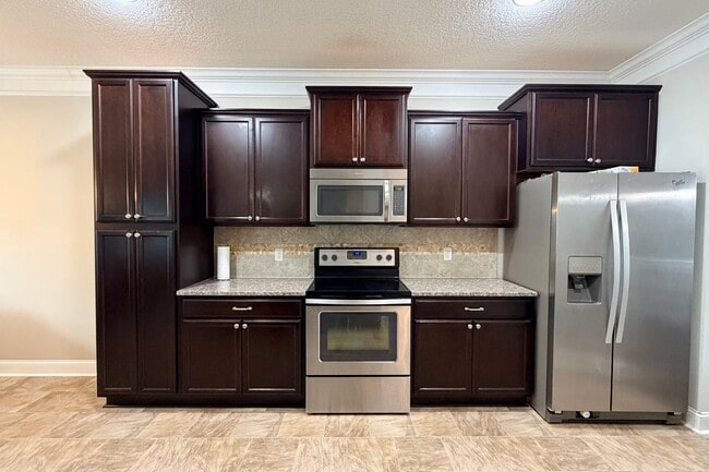 Building Photo - 44 Mount Vernon Ter