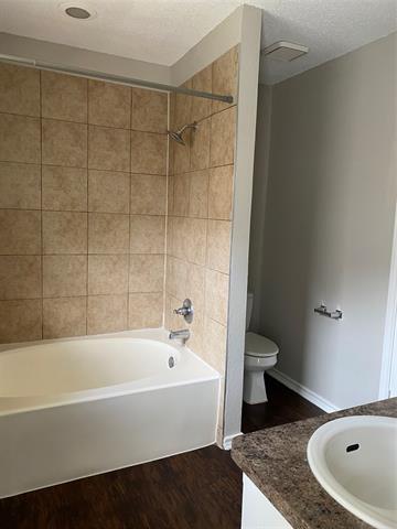 Building Photo - 1420 Westin Ct