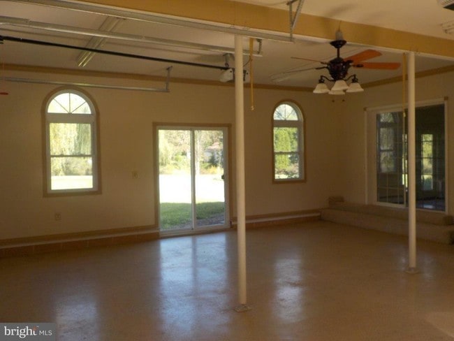 Building Photo - 21210 Bernie Lawrence Ln