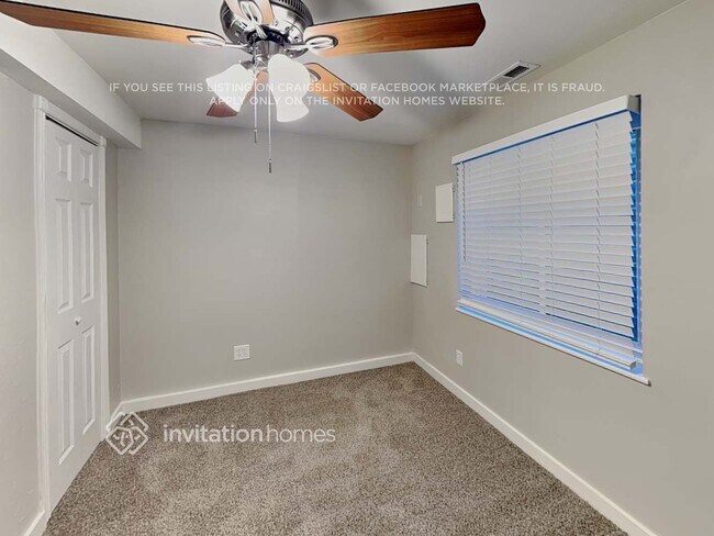 Building Photo - 11001 Needles Ct