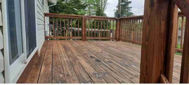 Building Photo - 3044 Willow Bend Dr
