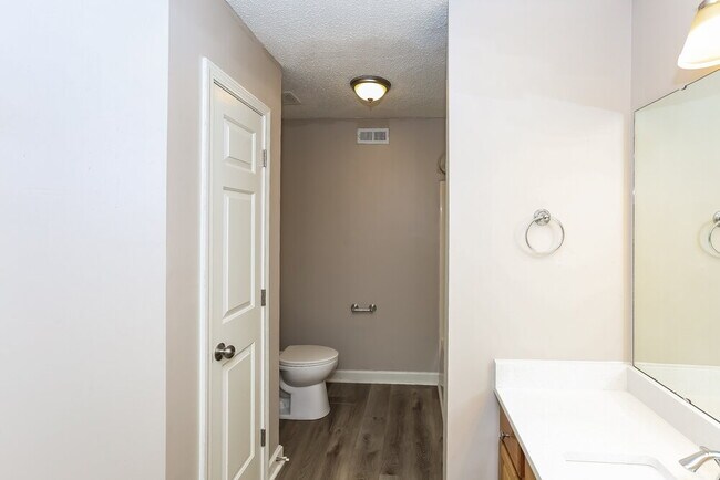 Building Photo - 8727 Wood Sorrel Ct