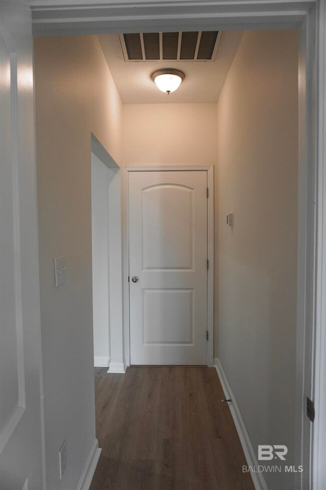Building Photo - 17349 Lewis Smith Dr