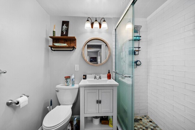 Building Photo - 5663 Campanile Way