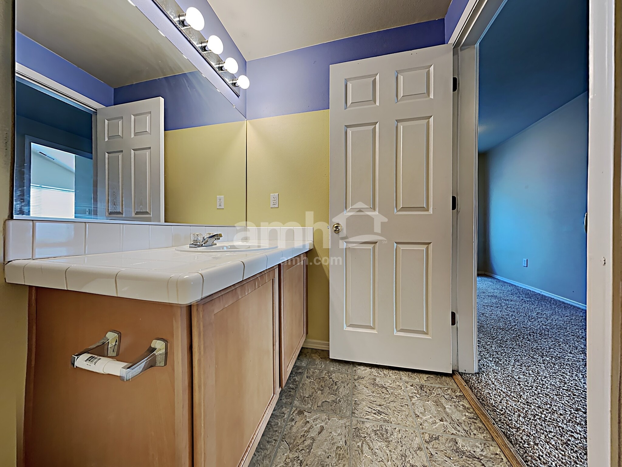 Building Photo - 17633 SW Falling Leaf Ct