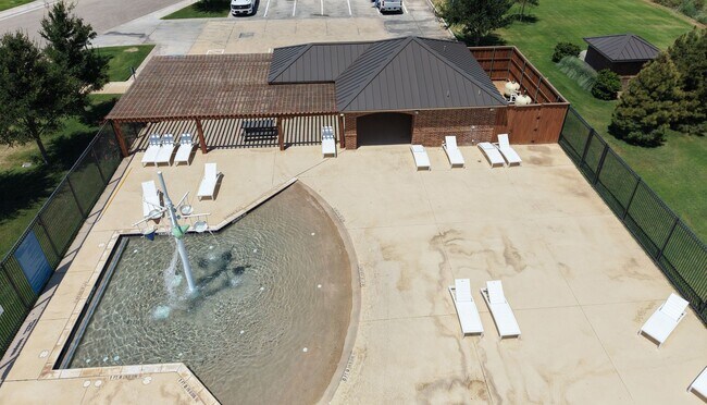 Building Photo - 6408 Hall of Fame Blvd
