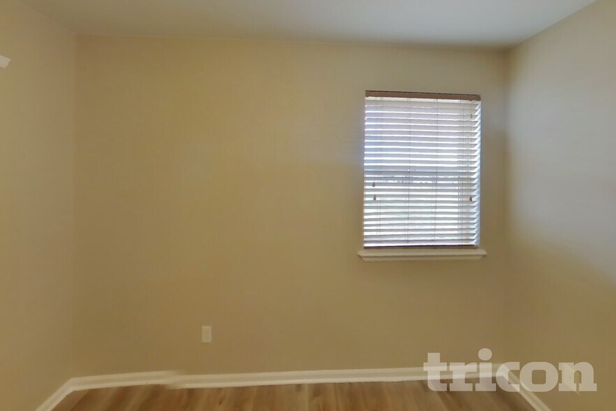 Building Photo - 7519 Chenoa Ct