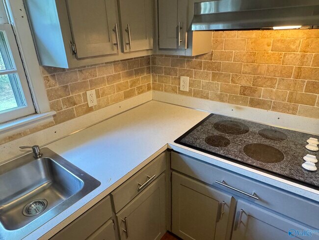Building Photo - 362 Jack Coleman Dr NW