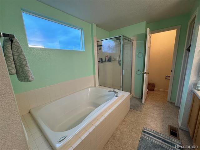 Building Photo - 6087 S Quatar Way