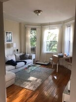 Building Photo - 378 Riverway
