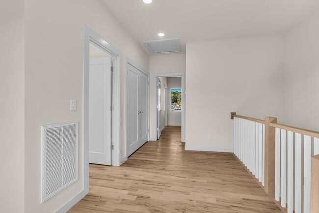 Building Photo - Amazing New Construction North Nashville!