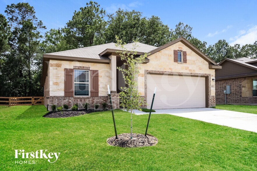 Building Photo - 123 Lk Wy Cir