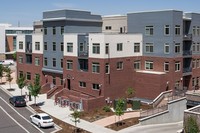 Building Photo - 3100 Pearl