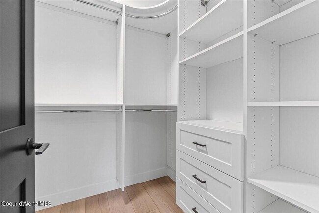 Building Photo - 3386 Blaze Lp