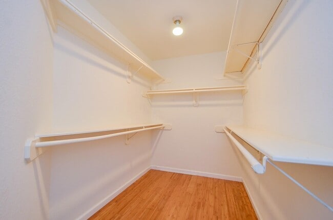 Building Photo - 5519 Poundstone Ct