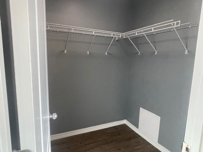 Building Photo - 3 bed 2 bath In Gulfport