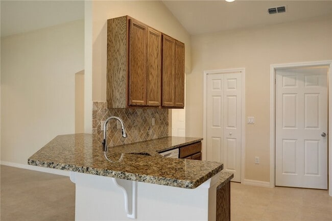 Building Photo - 312 Perch Ln